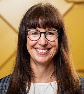 Dr Andrea Fenton